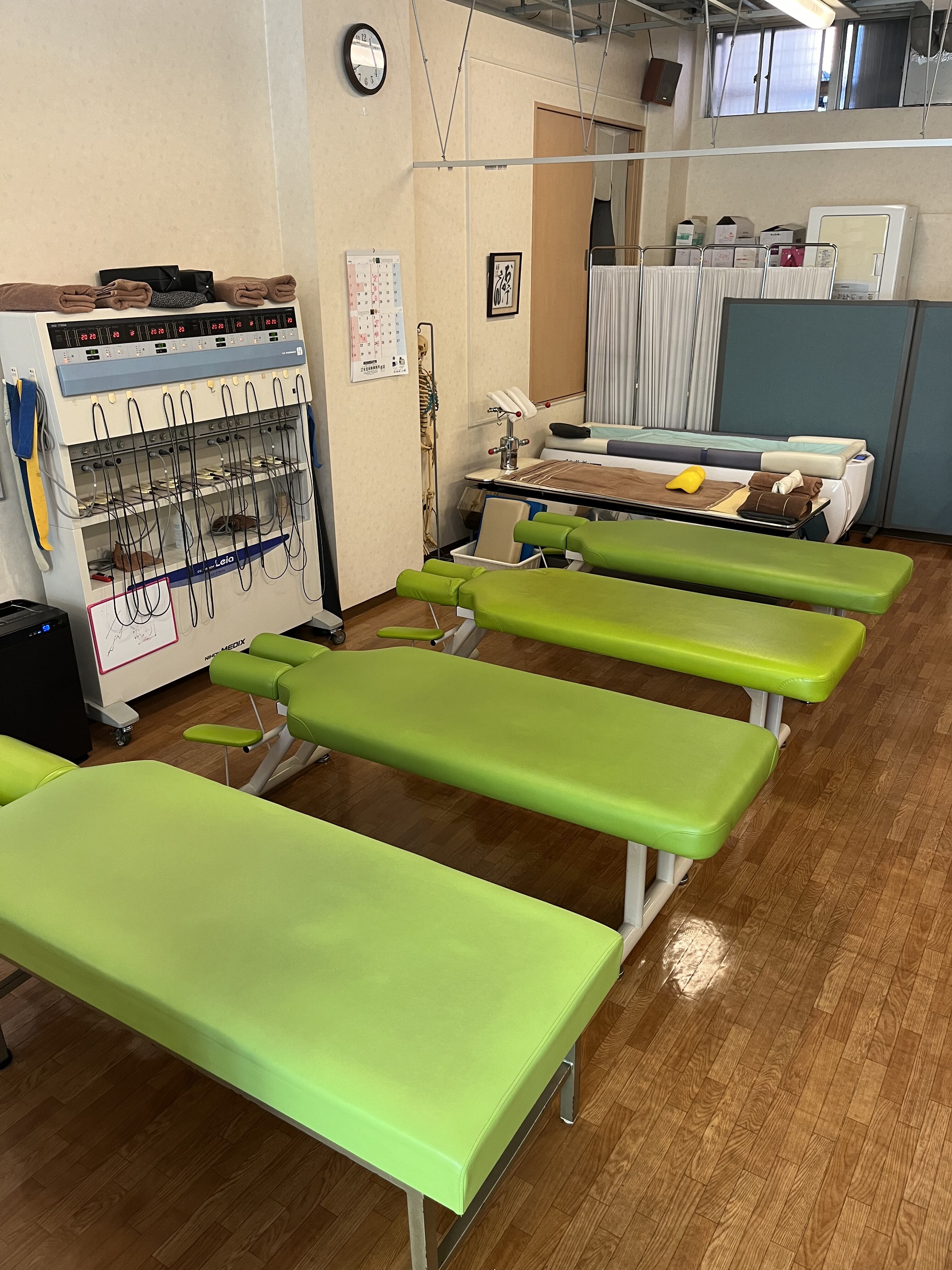 ヒカリ接骨院　上社院