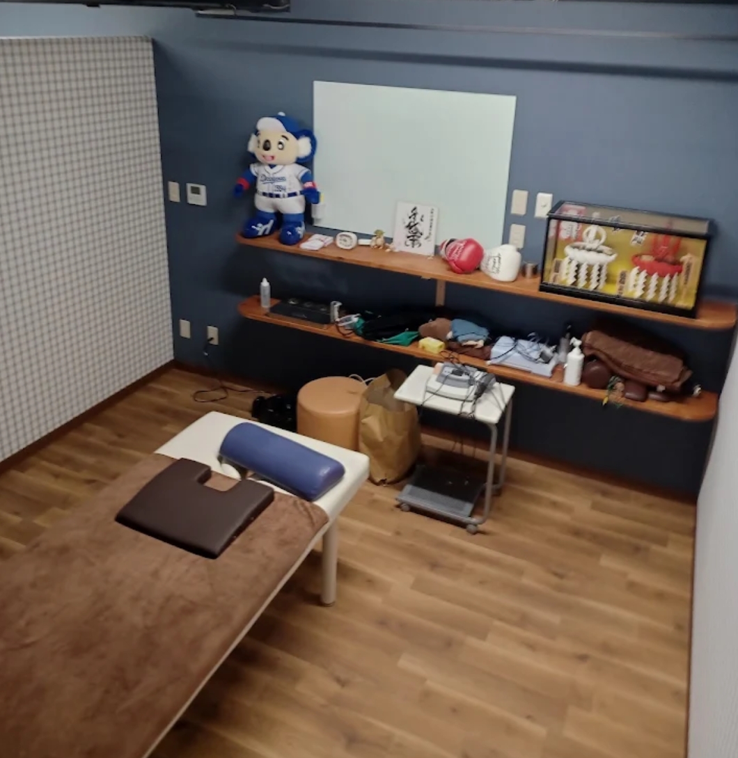 クローバー鍼灸接骨院