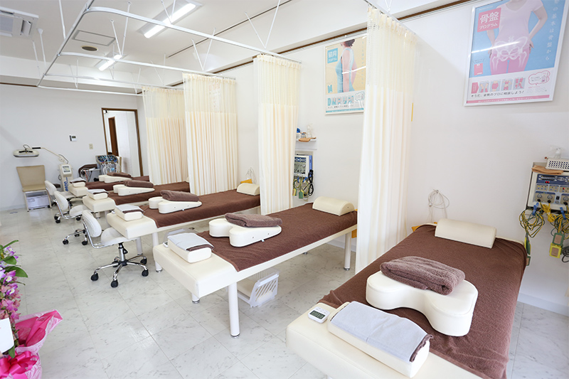 スリーピース整骨院　仁戸名院